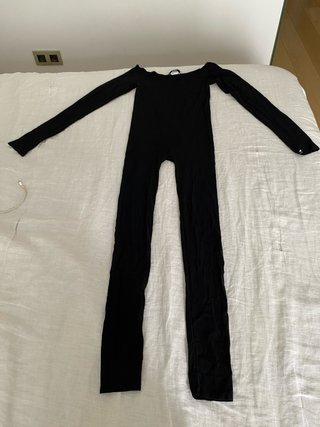 Mono negro tipo media talla única