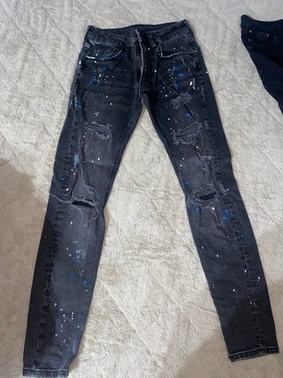 Pantalon negros y con pintura  Los 2 x 12