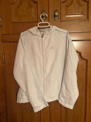 Chaqueta Adidas Blanca y Celeste Talla L