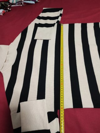 Jersey de punto rayas crema y negro