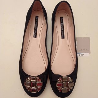Bailarinas de ante con detalle Joya. Nuevas
