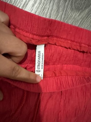 Pantalones Rojos de Tela