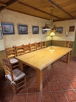 Conjunto Mesa de Salón de Madera y 10 Sillas