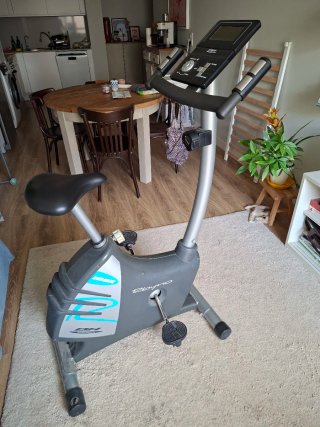 Bicicleta Estática BH Fitness