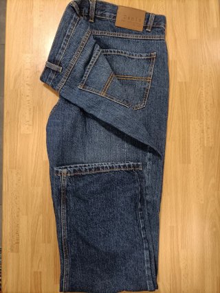 Pantalón vaquero Denim T48