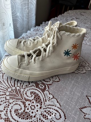 Converse Ante Beige con Bordados