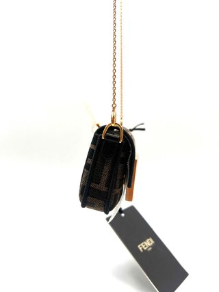 Borsa Fendi Micro Baguette