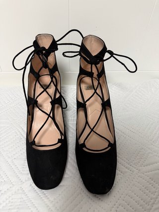 Tacones Zara Negro Atados