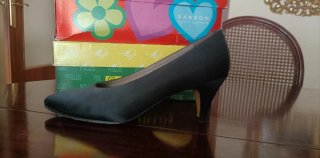 Zapatos de tacón negros Estiletti