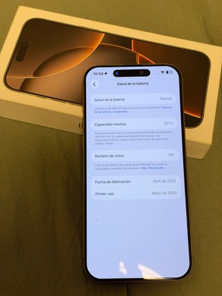 iPhone 16 Pro Max 256GB Dorado