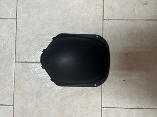 Tapa Registro Motor Baul Piaggio Zip