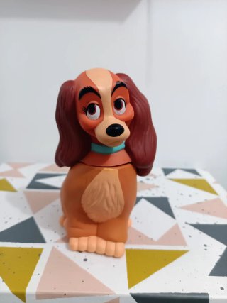 Disney Grosvenor Reina – La Dama y el Vagabundo