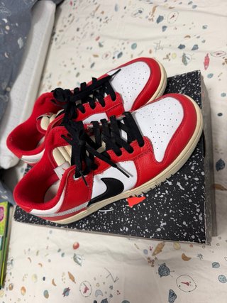 Zapatillas Nike Dunk Low Rojas y Blancas