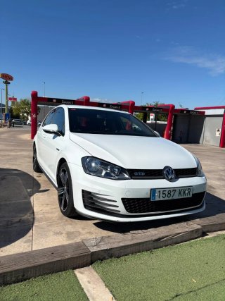Volkswagen Golf 2015