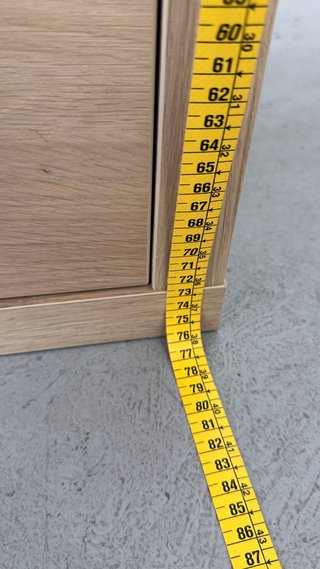Scaffale IKEA Kallax con 2 porte