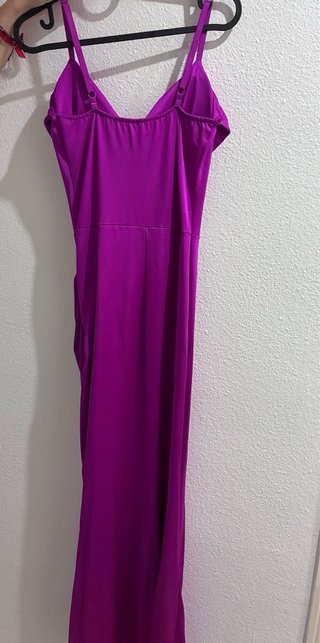 Vestido de fiesta fucsia