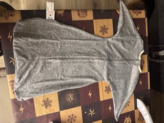 Arrullo bebé 0-6 meses gris