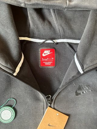Sudadera Nike Tech Fleece Negra