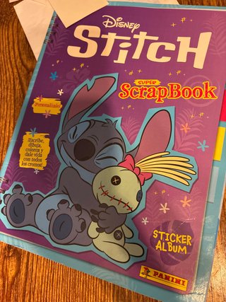 Álbum de Cromos Disney Stitch Panini