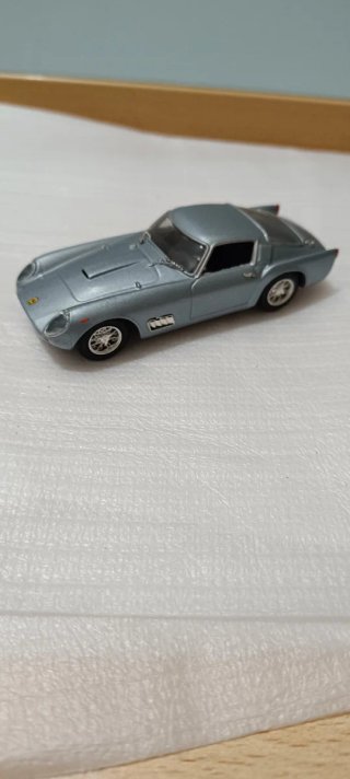 Modellino Ferrari 250 TdF 1:43