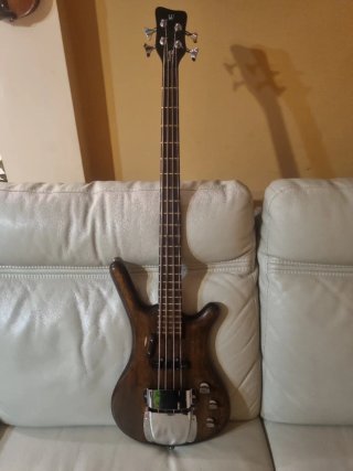Bajo Warwick Corvette STD