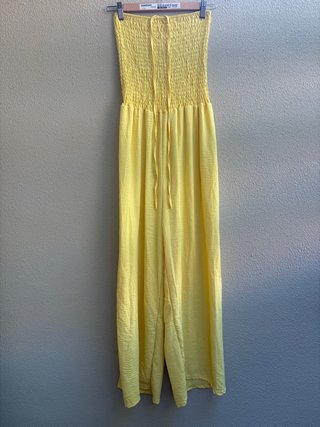 Mono amarillo sin estrenar talla única