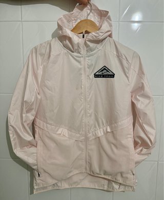 Chaqueta Nike Shield Trail Rosa