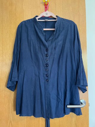 Camisa azul MOMU talla 46