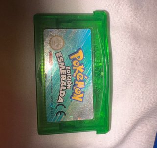 Pokémon Edición Esmeralda - Game Boy Advance