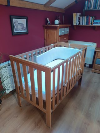 Cuna de Madera para Bebé
