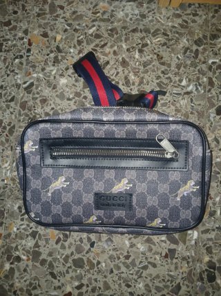 Riñonera Gucci con Estampado