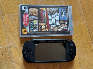 Console Sony PSP Nera + Videogioco