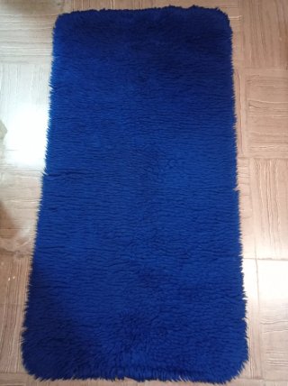 Tappeto vintage in poliestere blu a pelo