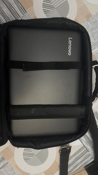 Ordenador Portátil Lenovo