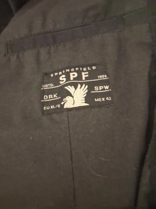 Chaqueta de hombre negra