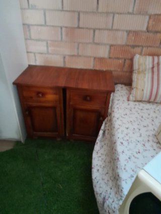 Set de 2 Mesillas de Noche de Madera