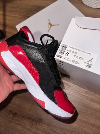 Nike Air Jordan 11 CMFT Low Roja y Negra