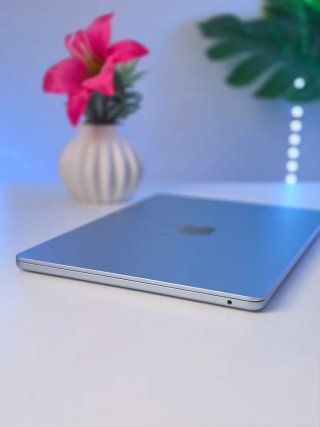 Macbook Air M4 100%