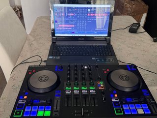 Traktor Kontrol S3 para piezas o reparar