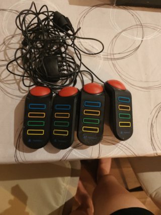 4 Pulsadores Buzz! para PlayStation 2