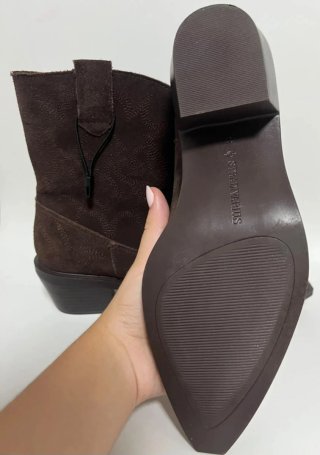 Botines Cowboy Stradivarius Marrones