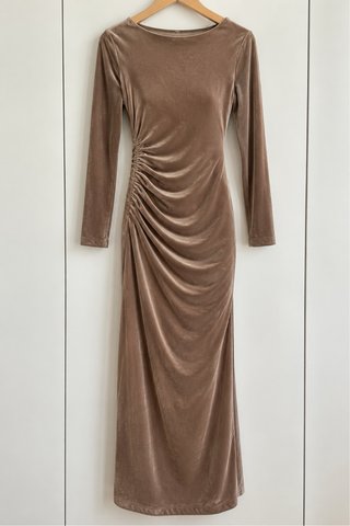 Vestido Zara Terciopelo Marrón Espalda Abierta
