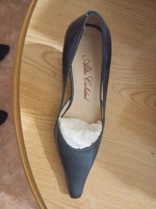 Zapatos de tacón negros talla 36