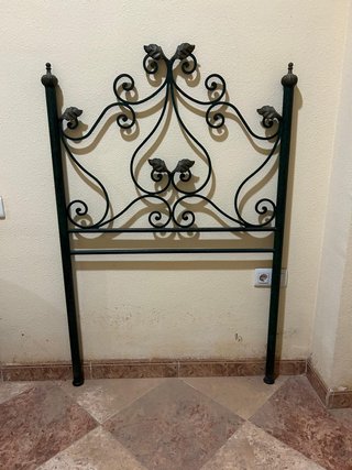 2 Cabeceros forja cama 90. URGE VENTA X REFORMA