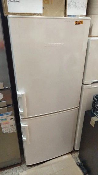 Nevera Combi Liebherr 136 cm muy especial