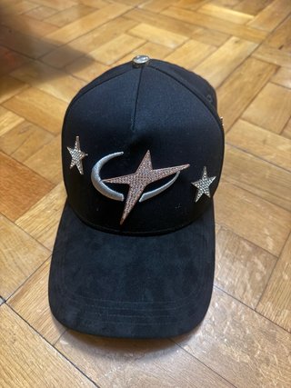 Gorra Barbas Hats Negra con Estrellas Doradas