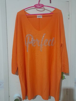 Blusa Naranja con Detalle Perfect