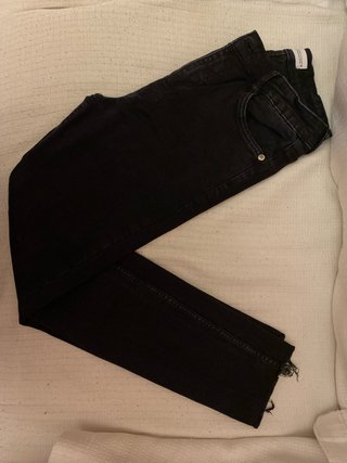Pantalón negro