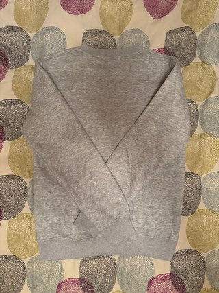Sudadera Ami Gris