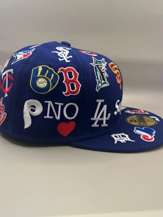 Gorra New Era 7 3/8 59FIFTY Supreme MLB All Over